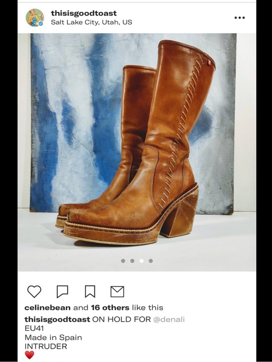 Vintage Shoes - Vintage Leather Platform Boots in Cognac Brown